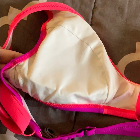 VS Pink swim top - Picture 5 of 7